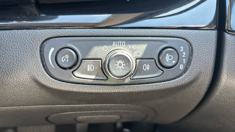 Vauxhall Mokka X 1.4T Design Nav 5dr Auto Petrol Hatchback